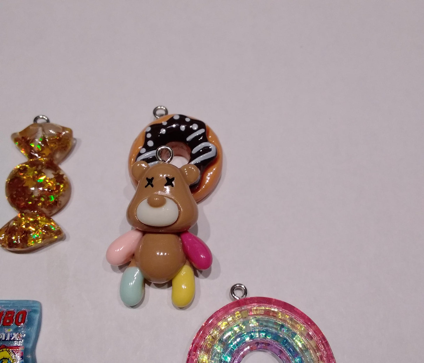 5 piece Brown cartoon bear set mixed charms