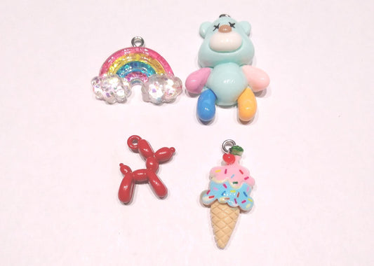 4 piece Blue cartoon bear set mixed charms
